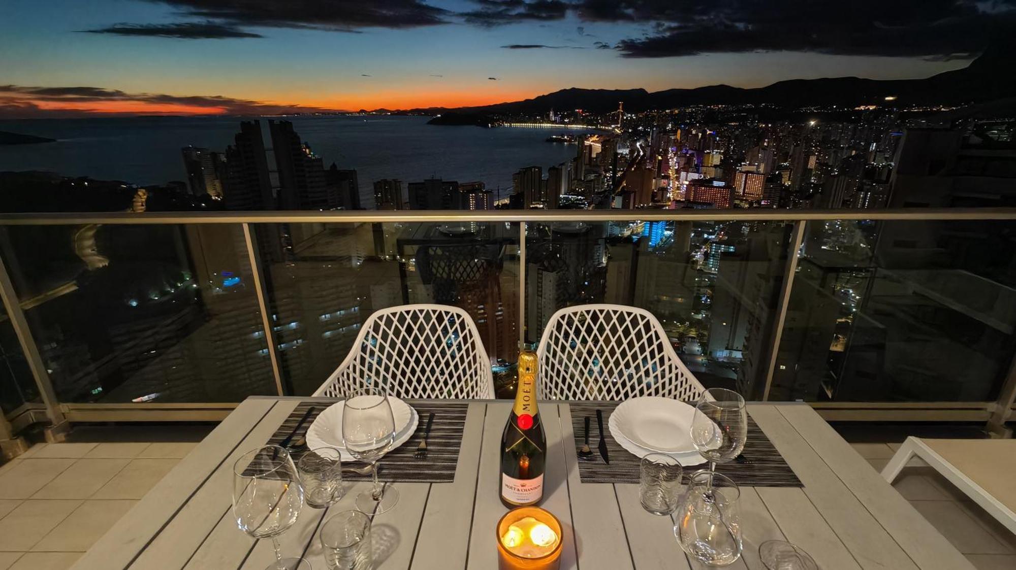 Apartamento Skyline Floor 28 Sea Views Benidorm Exterior foto
