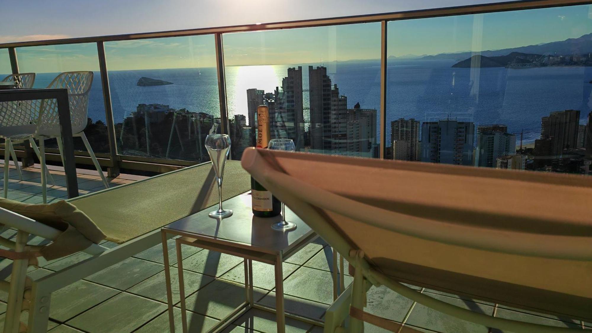 Apartamento Skyline Floor 28 Sea Views Benidorm Exterior foto