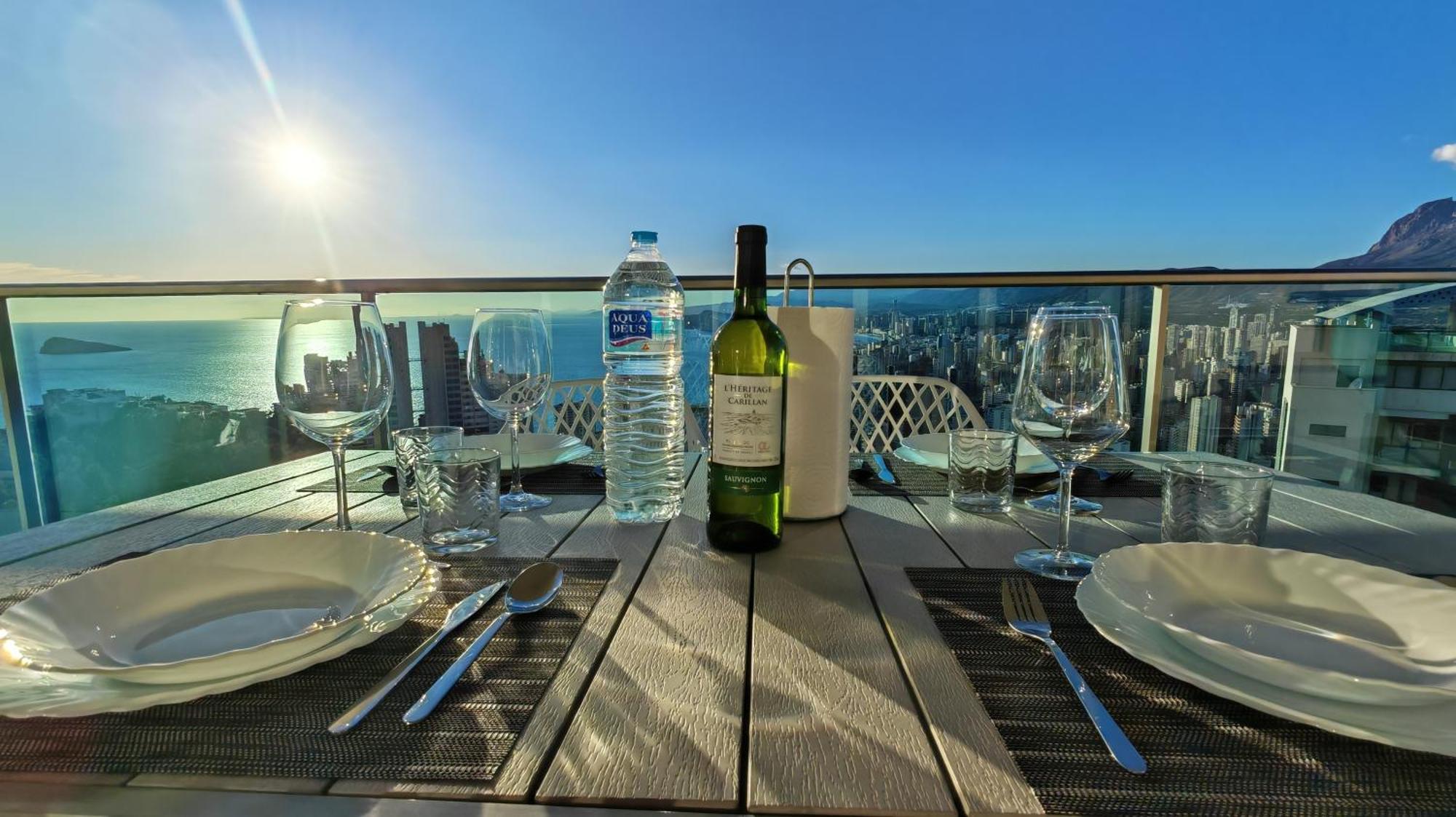 Apartamento Skyline Floor 28 Sea Views Benidorm Exterior foto