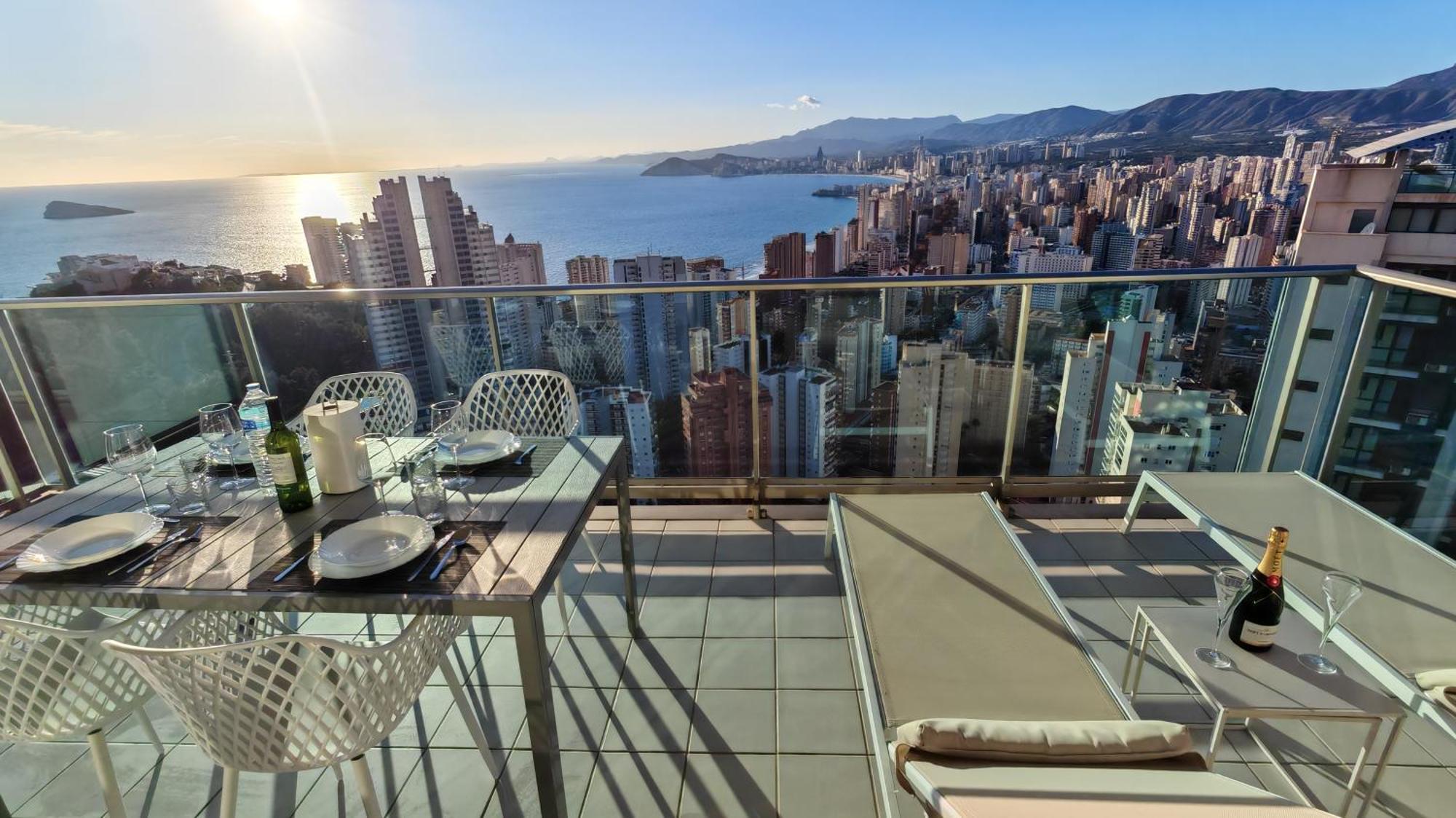 Apartamento Skyline Floor 28 Sea Views Benidorm Exterior foto