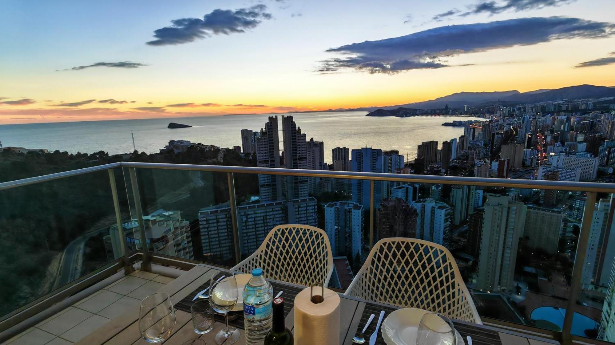 Apartamento Skyline Floor 28 Sea Views Benidorm Exterior foto