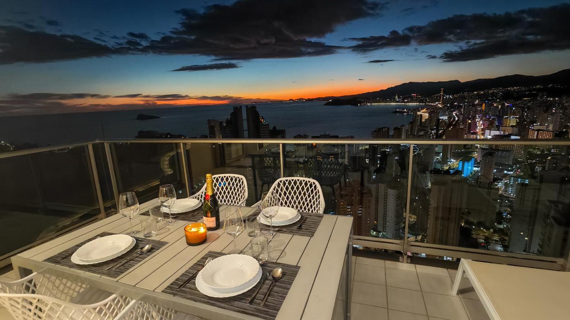 Apartamento Skyline Floor 28 Sea Views Benidorm Exterior foto