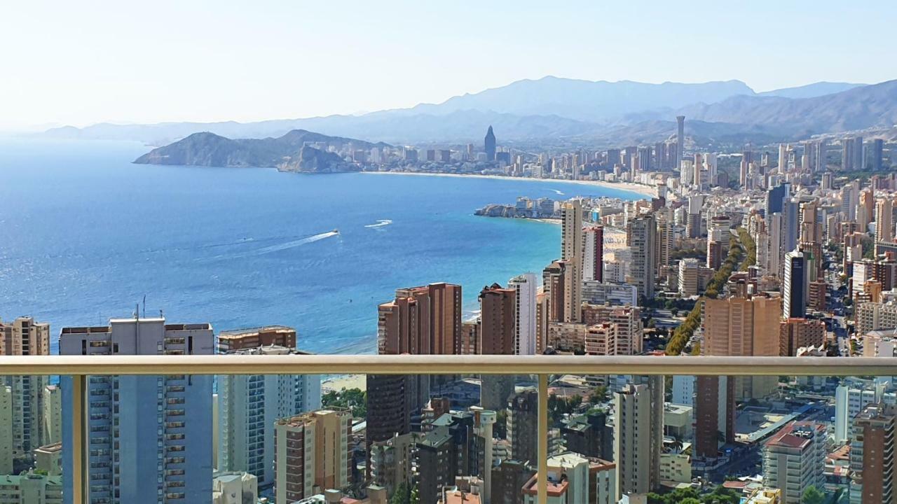 Apartamento Skyline Floor 28 Sea Views Benidorm Exterior foto